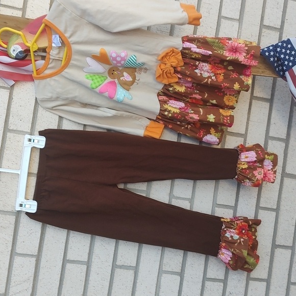 🦃 Outfit - Picture 2 of 11